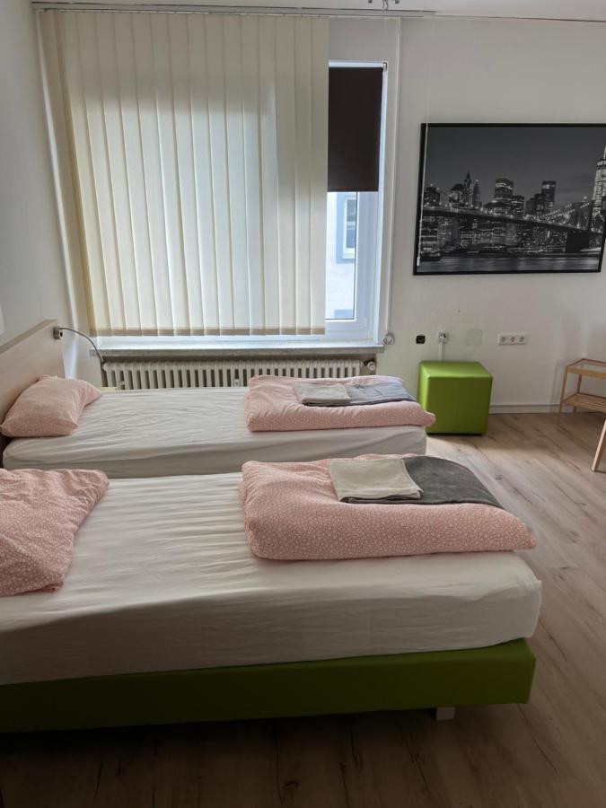 Waffel Cafe Hostel Monteurwohnung Ferienwohnung Kassel Esterno foto