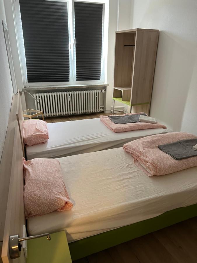 Waffel Cafe Hostel Monteurwohnung Ferienwohnung Kassel Esterno foto